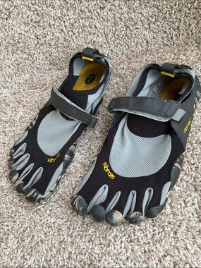 Vibram Men’s FiveFingers KSO M1485 Trail Running Shoes in Black Gray Camo sz 45